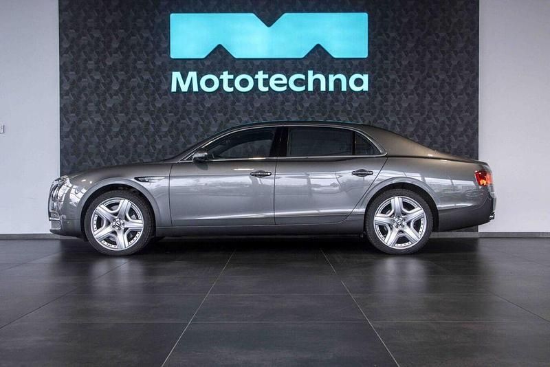 Gebraucht Bentley Flying Spur 625 PS (459 kW) 2014 Grau Limousine