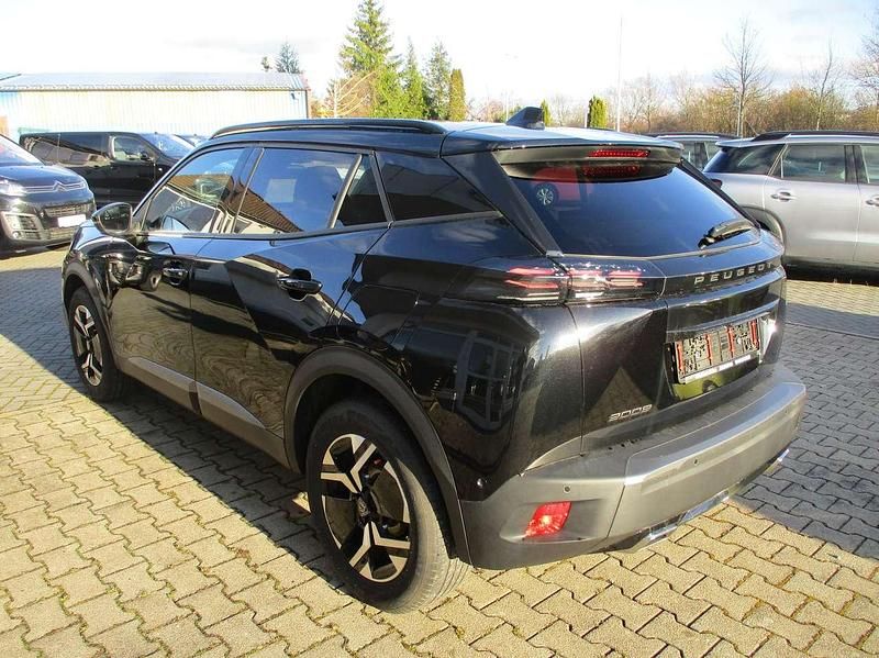 Gebraucht Peugeot 2008 Allure 131 PS (96 kW) 2023 Perla nera schwarz SUV