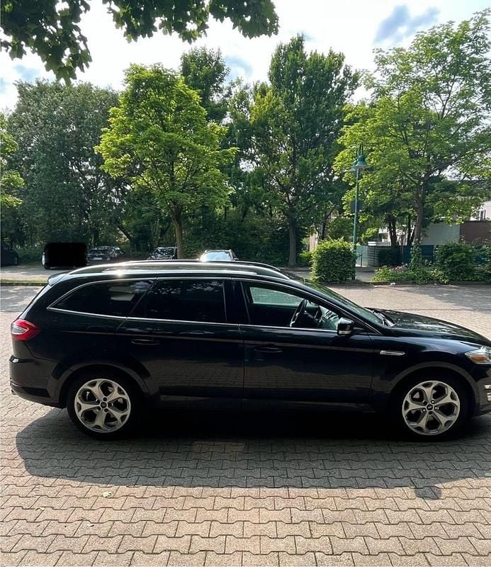 Schwarz Gebraucht 2011 Ford Mondeo Titanium S Kombi | 5.490 € (Fairer Preis) - Bild 1/4