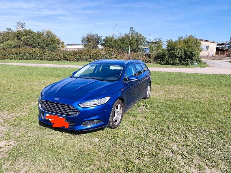 Blau Gebraucht 2016 Ford Mondeo Business Edition Kombi | 7.000 € (Guter Preis) - Bild 1/4
