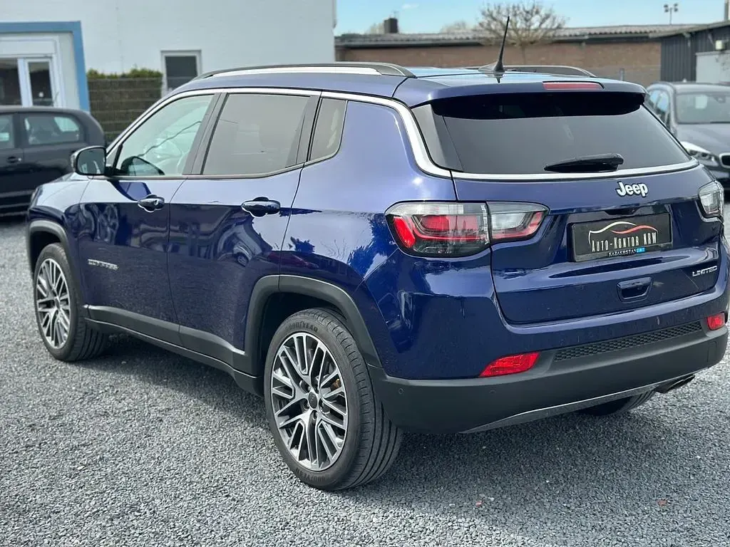 Gebraucht Jeep Compass 80th Anniversary 150 PS (110 kW) 2021 Blau SUV
