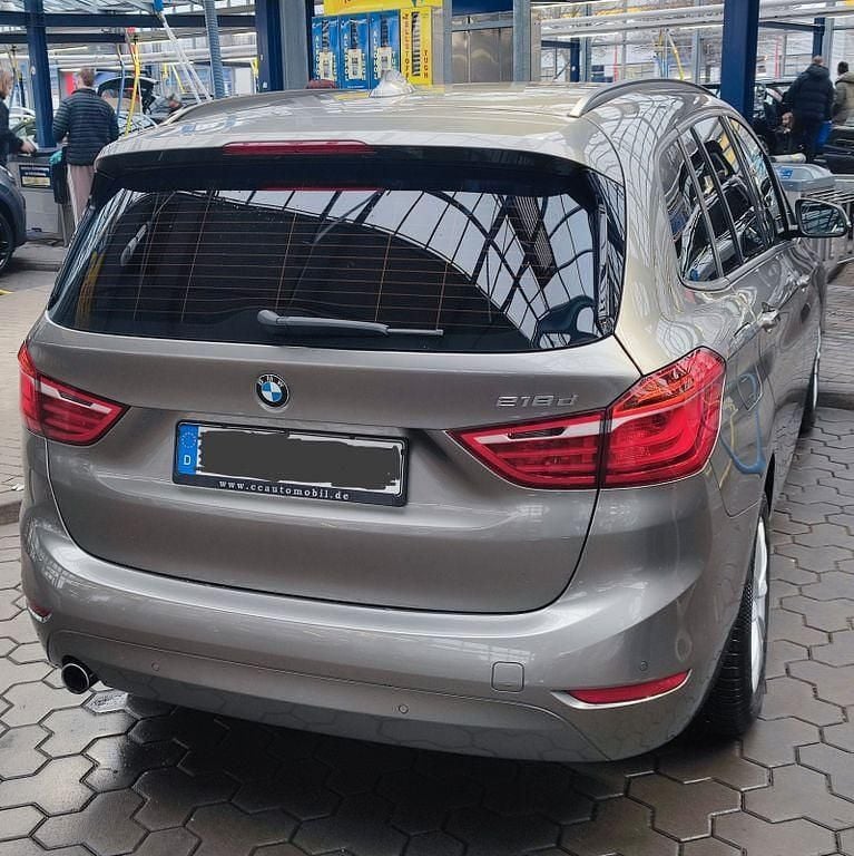 Gebraucht BMW 218 Gran Tourer 150 PS (110 kW) 2017 Grau Van / Kleinbus