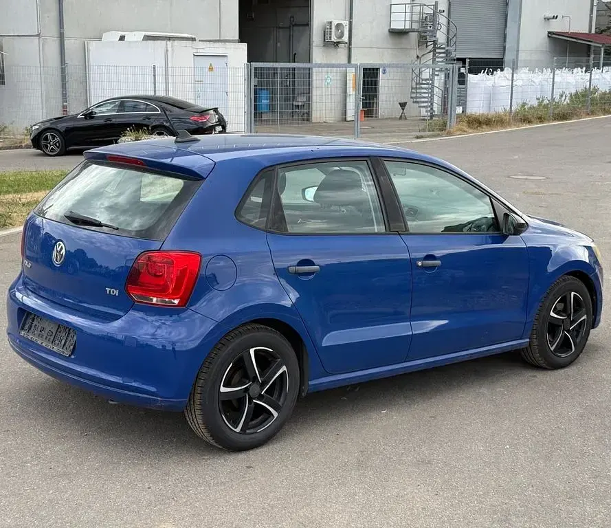 Gebraucht VW Polo 75 PS (55 kW) 2010 Blau Kleinwagen