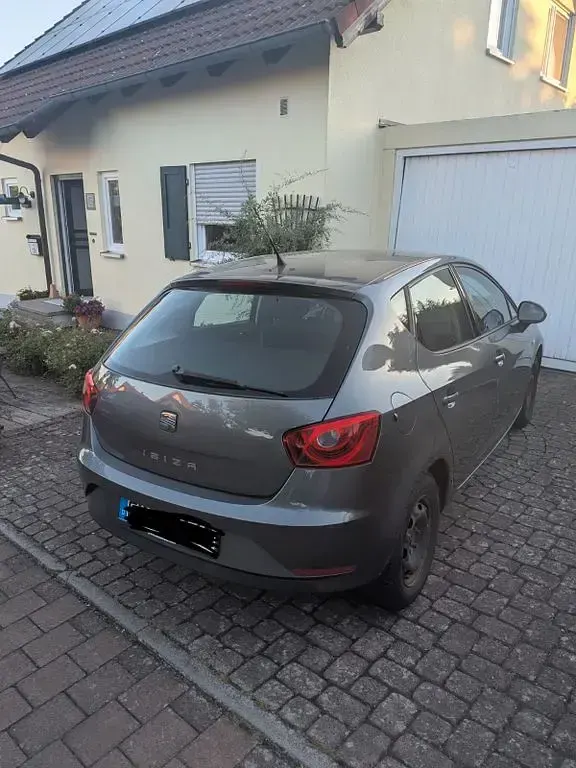 Gebraucht Seat Ibiza Style 86 PS (63 kW) 2013 Grau Limousine