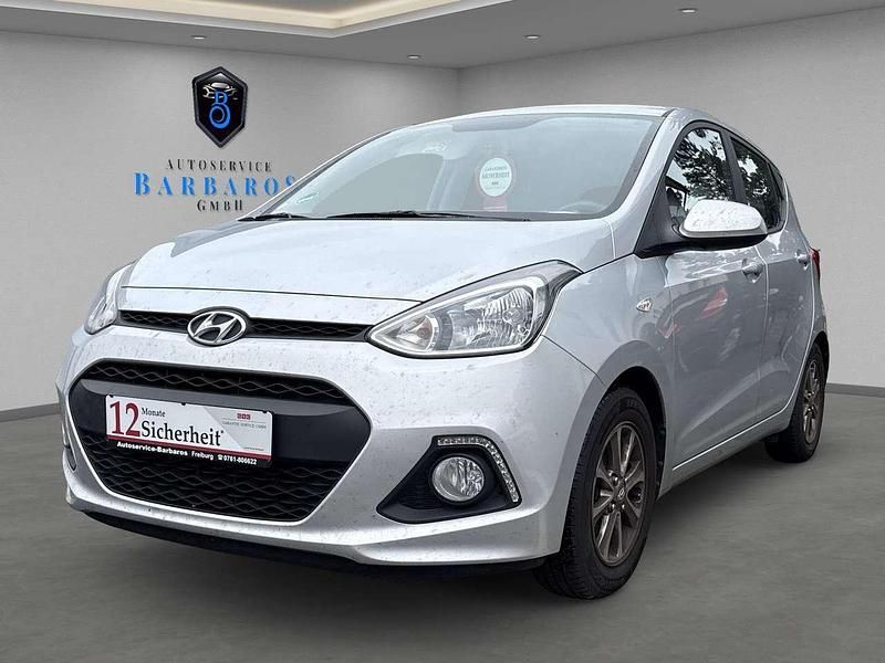 Sleek silver Gebraucht 2014 Hyundai i10 Intro Edition Kleinwagen | 6.990 € (Fairer Preis) - Bild 1/4