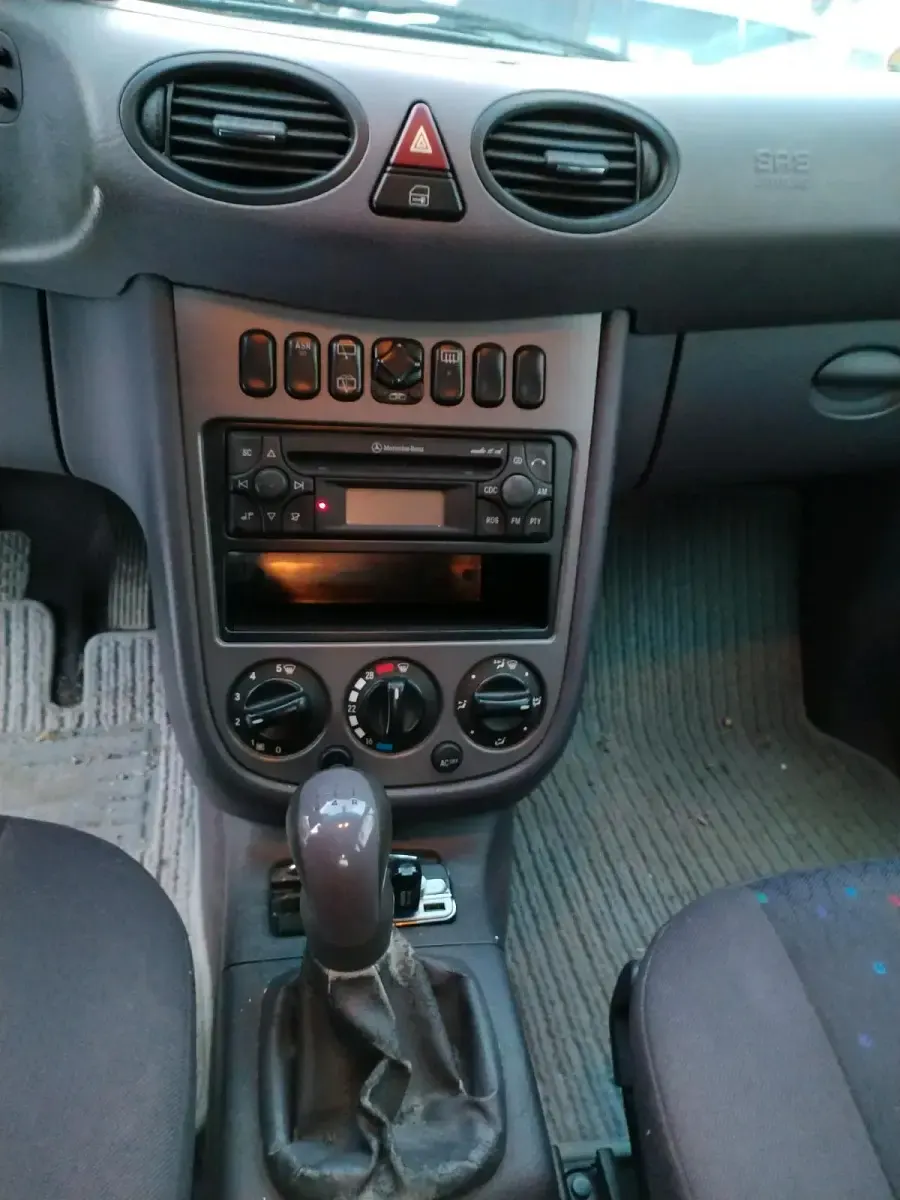 Gebraucht Mercedes A170 95 PS (69 kW) 2003 Grau Kleinwagen