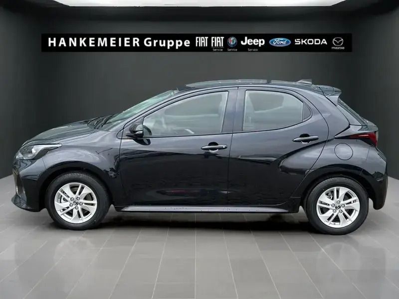 Neu Mazda 2 Center-Line 116 PS (85 kW) 2025 Schwarz Limousine