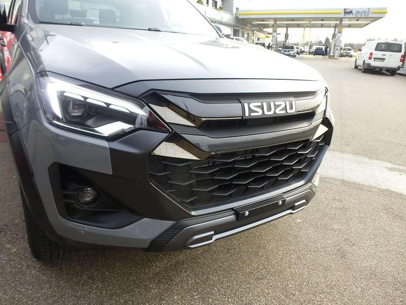Neu Isuzu D-Max 163 PS (119 kW) 2025 Kinabalu gray SUV