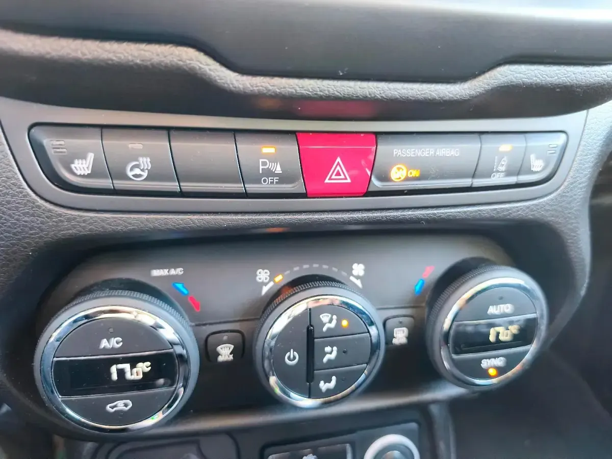 Brugt Jeep Renegade 143 HK (105 kW) 2016 Sort SUV