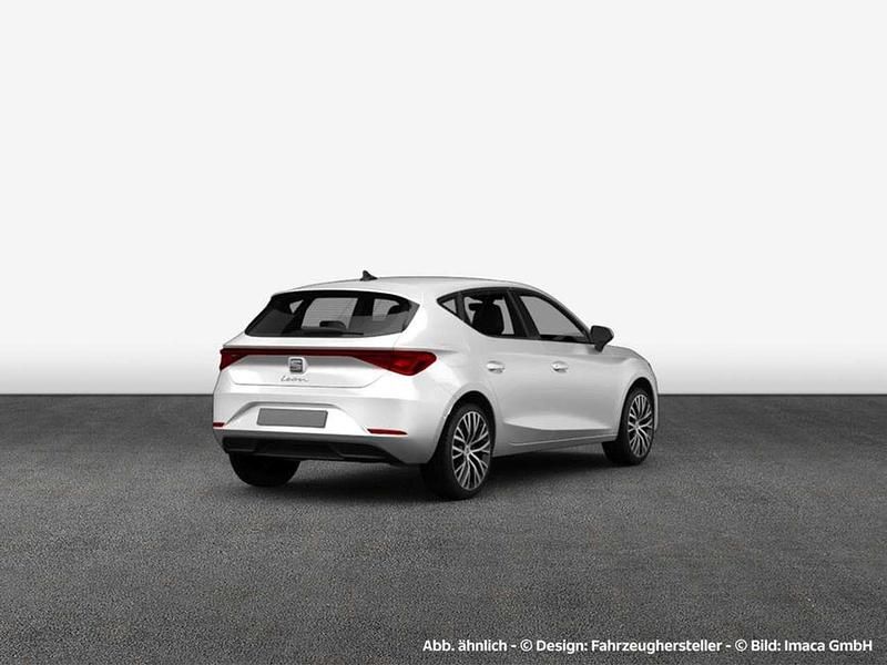 Gebraucht Seat Leon Style 131 PS (96 kW) 2021 Candy white Kombi