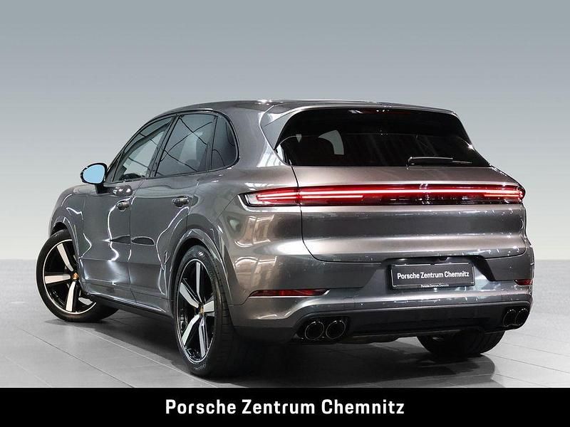 Gebraucht Porsche Cayenne 354 PS (260 kW) 2025 Grau SUV