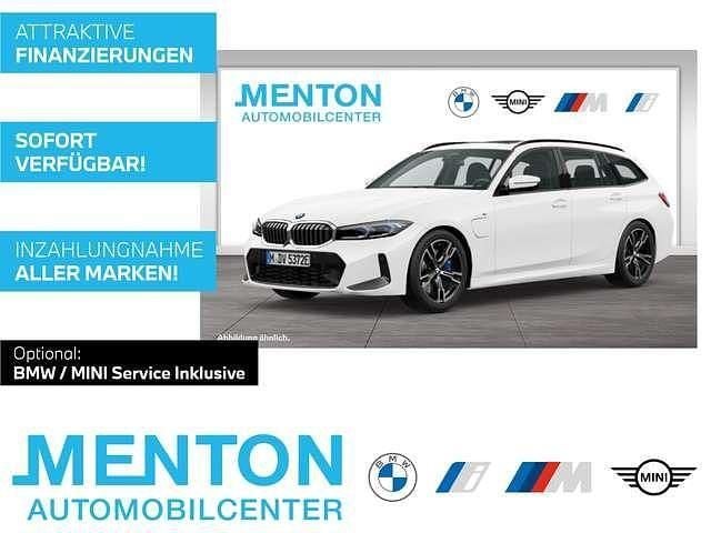 Weiß Gebraucht 2024 BMW 330e M Sport Kombi | 47.890 € (Etwas zu teuer) - Bild 1/3