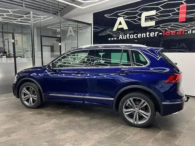 Gebraucht VW Tiguan Highline 239 PS (175 kW) 2017 Blau SUV