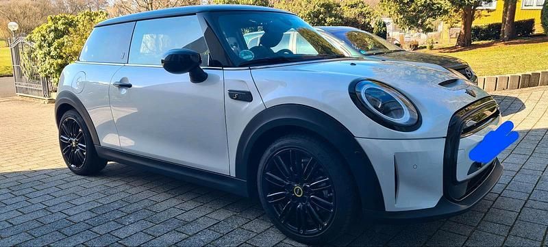 Gebraucht Mini Cooper S 135 kW (184 PS) 2023 Weiß Kleinwagen