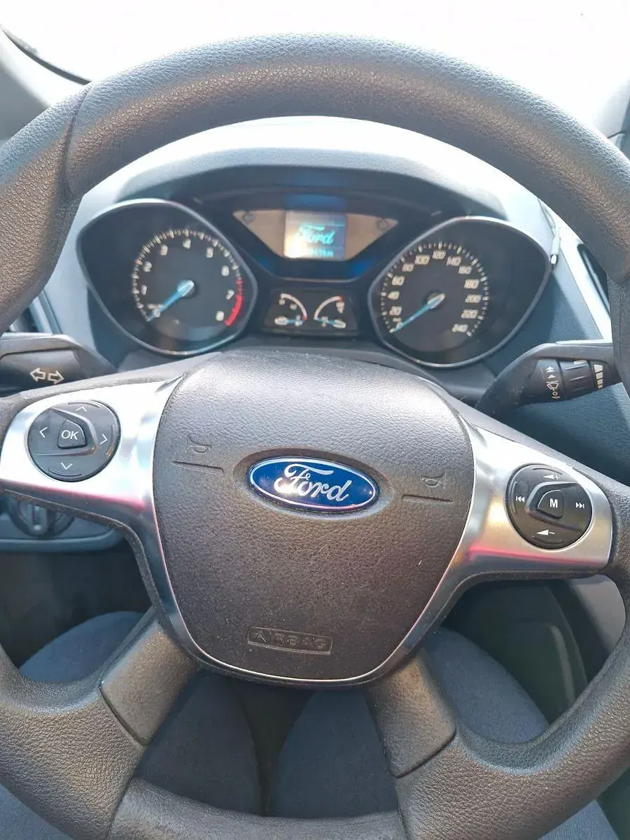 Używany Ford Grand C-Max 182 KM (133 kW) 2012 Czarny Minivan