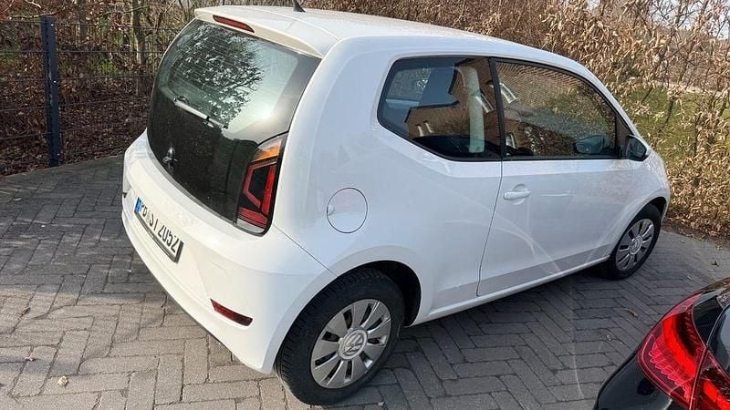 Gebraucht VW up! 60 PS (44 kW) 2018 Weiß Kleinwagen