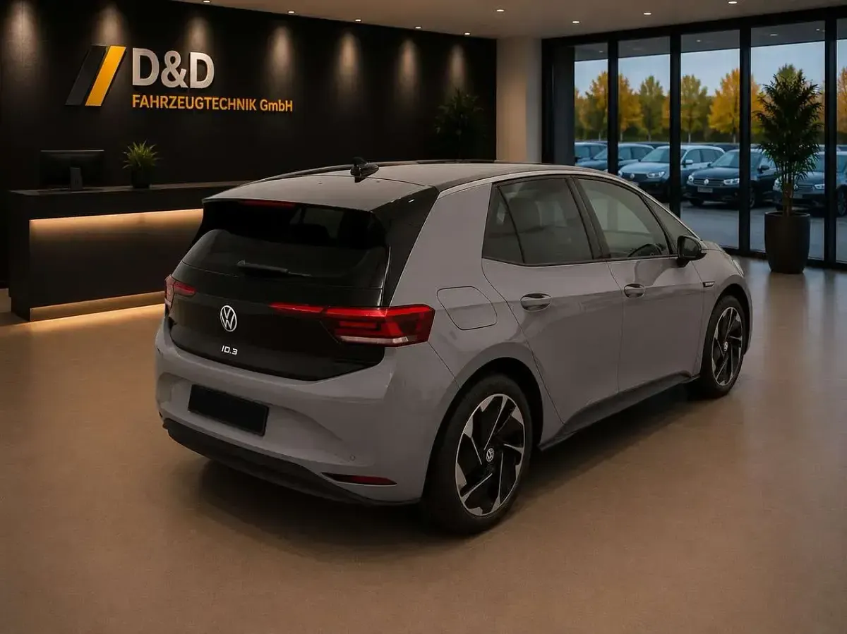 Gebraucht VW ID.3 Pro 150 kW (204 PS) 2024 Grau Kleinwagen