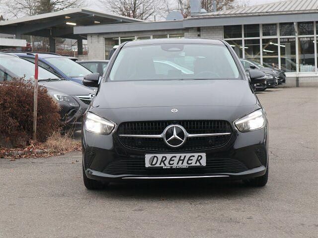 Gebraucht Mercedes B200 Advanced Plus 163 PS (119 kW) 2023 Schwarz Van / Kleinbus