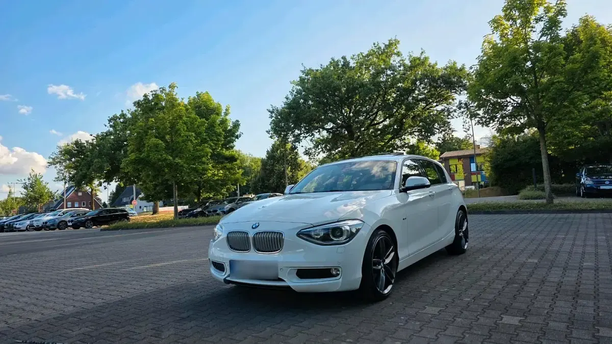 Gebraucht BMW 116 Urban Line 136 PS (100 kW) 2012 Weiß Kleinwagen