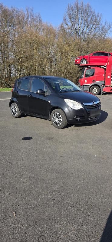 Gebraucht Opel Agila 80 PS (58 kW) 2008 Schwarz Kleinwagen