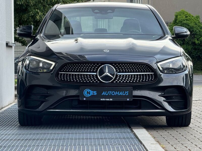 Gebraucht Mercedes E220 AMG 194 PS (142 kW) 2021 Grafitgrau Limousine