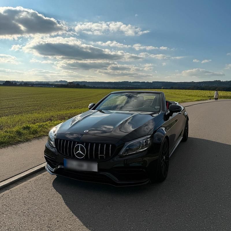 Schwarz Gebraucht 2023 Mercedes C63S AMG Cabrio | 88.500 € - Bild 1/4