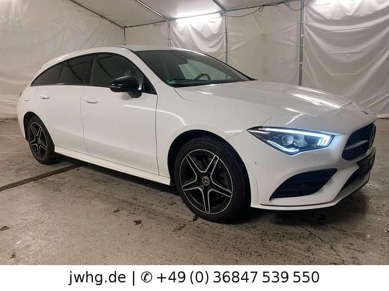Gebraucht Mercedes CLA250e AMG 218 PS (160 kW) 2021 Polarweiss Limousine