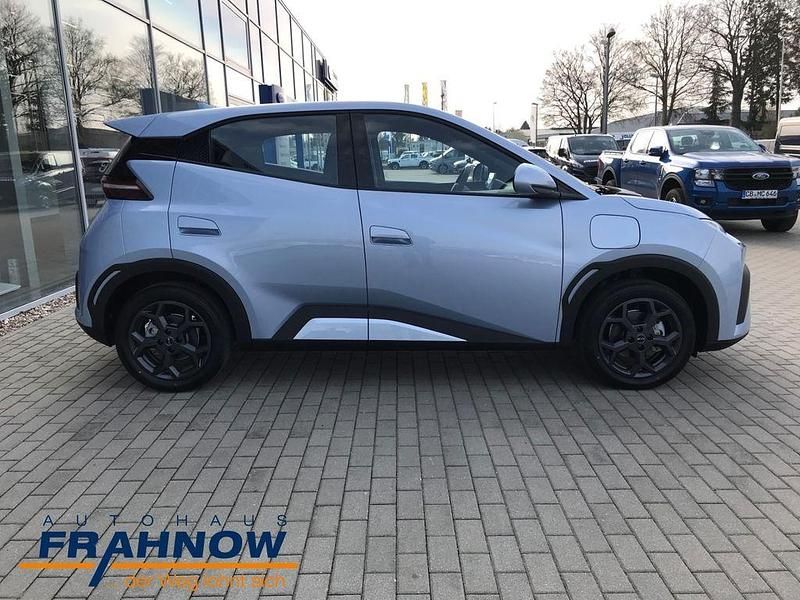 Nowe BYD Dolphin Surf Boost 64 kW (88 KM) 2026 Niebieski Hatchback