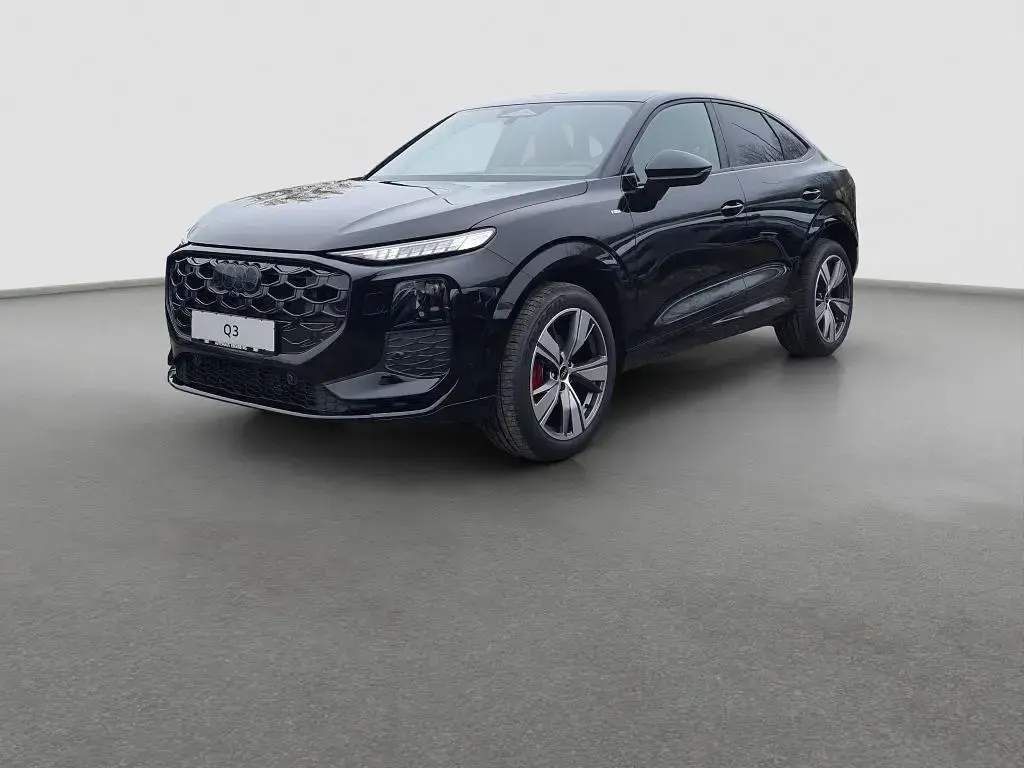 Neu Audi Q3 Sportback Sport 150 PS (110 kW) 2026 Schwarz SUV