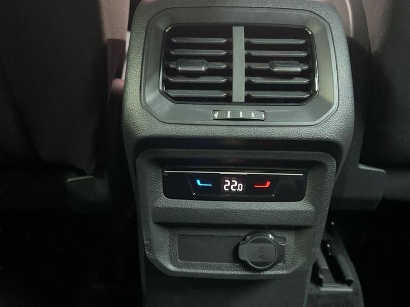 Gebraucht VW Tiguan 150 PS (110 kW) 2023 Schwarz SUV