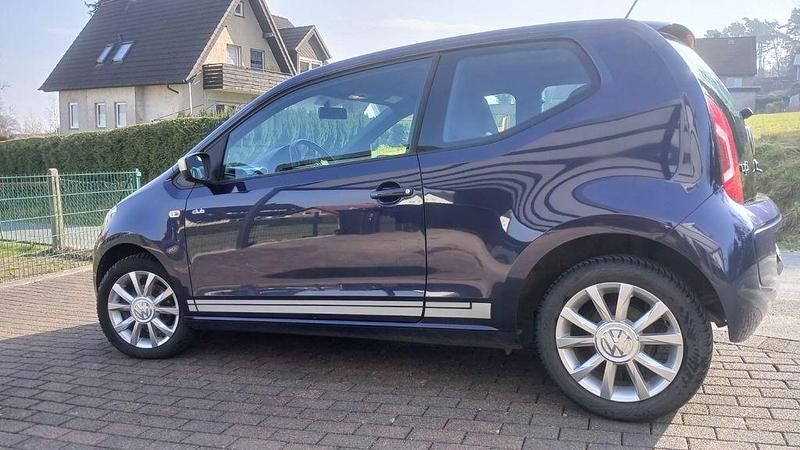 Gebraucht VW up! CLUB 75 PS (55 kW) 2016 Blau Kleinwagen