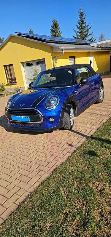 Gebraucht Mini One Cabriolet 102 PS (75 kW) 2018 Blau Cabrio