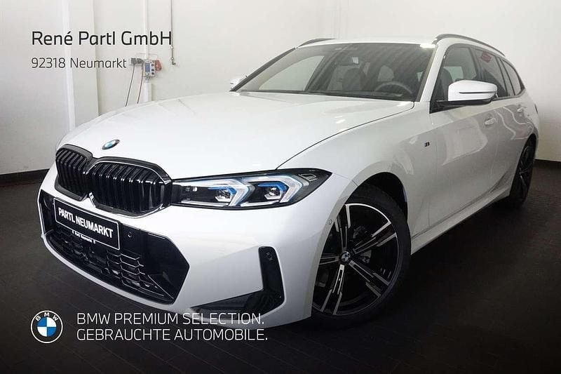 Weiß Gebraucht 2024 BMW 320 M Sport Kombi | 51.900 € - Bild 1/4