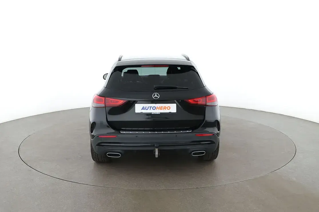 Gebraucht Mercedes GLA220 AMG line 190 PS (139 kW) 2022 Schwarz SUV