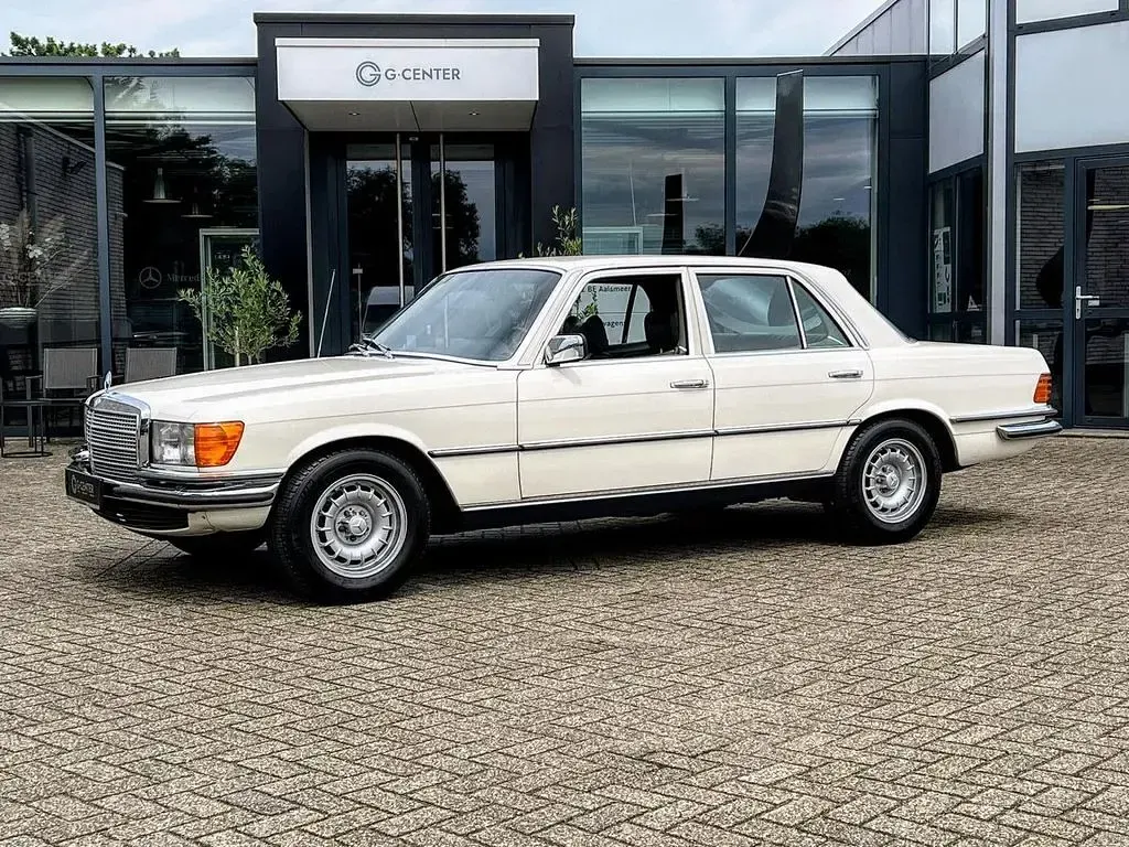 Gebraucht Mercedes S450 SE 209 PS (153 kW) 1974 Weiß Limousine