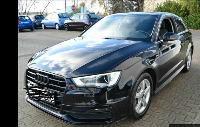 Gebraucht Audi A3 Ambition 105 PS (77 kW) 2014 Schwarz Limousine