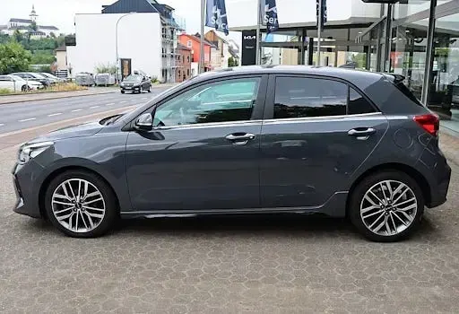 Gebraucht Kia Rio GT-Line 120 PS (88 kW) 2023 Grau Limousine