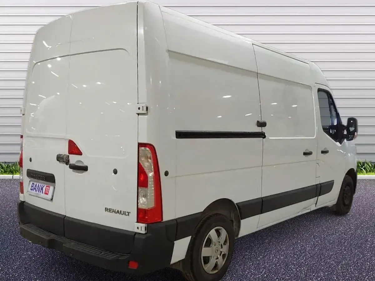 Gebraucht Renault Master 150 PS (110 kW) 2020 Weiß Van / Kleinbus