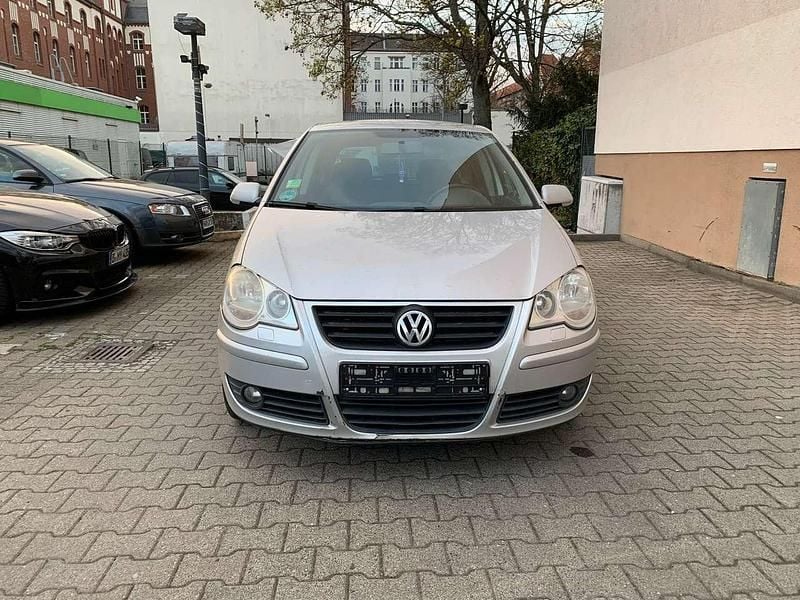Gebraucht VW Polo United 70 PS (51 kW) 2008 Silber Kleinwagen