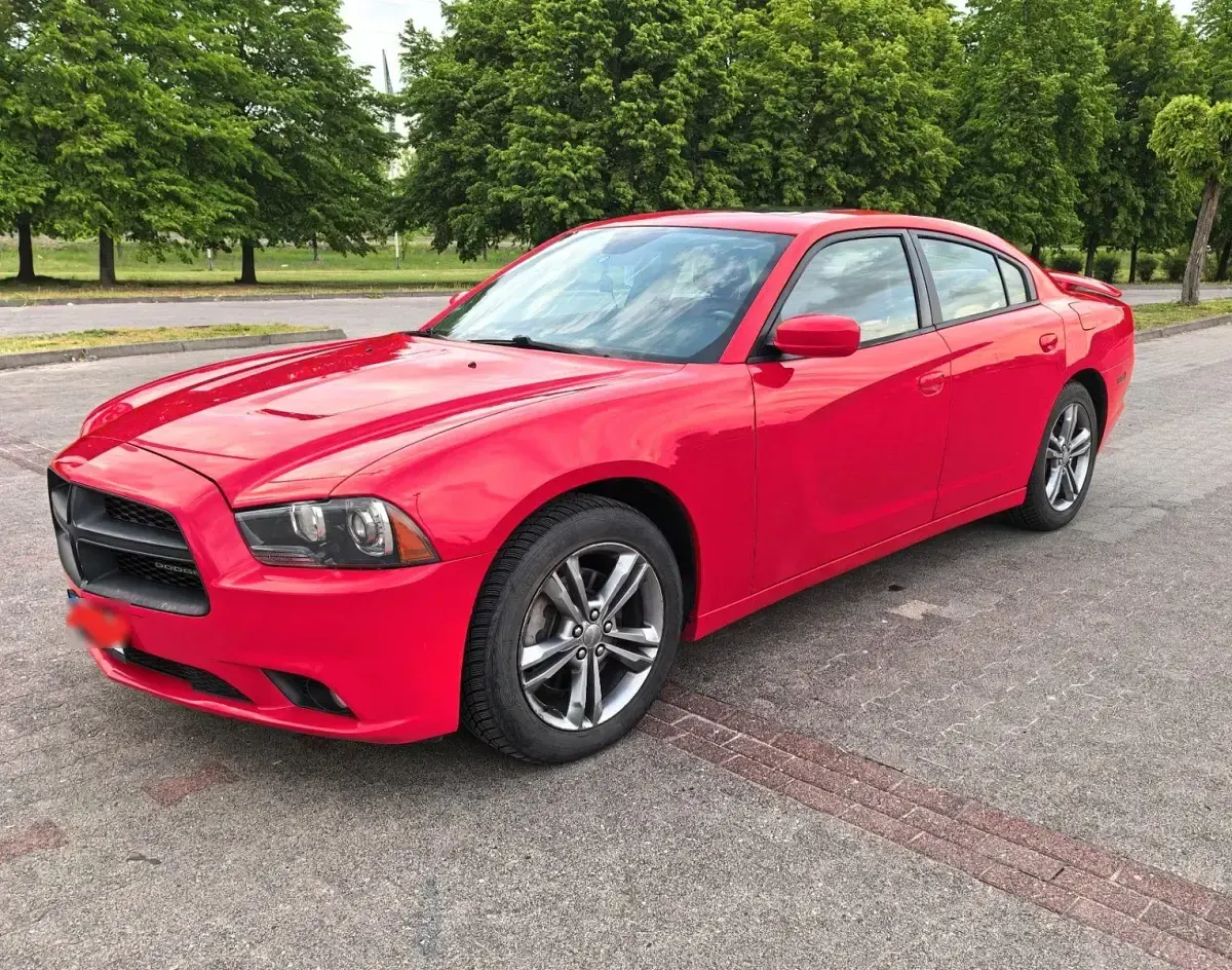 Usata Dodge Charger 375 CV (275 kW) 2014 Rosso Berlina
