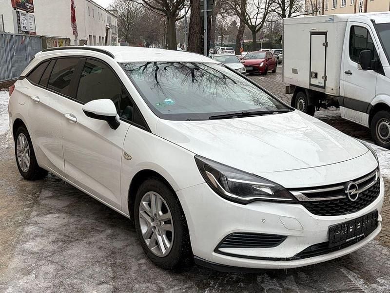 Gebraucht Opel Astra Business 136 PS (100 kW) 2019 Weiß Kombi