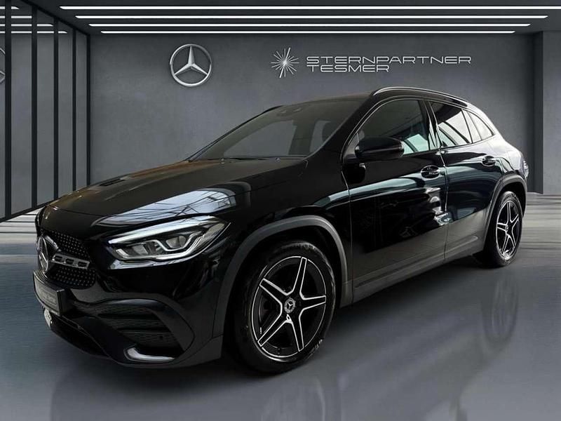 Schwarz Gebraucht 2022 Mercedes GLA220 AMG SUV | 42.290 € (Etwas zu teuer) - Bild 1/3