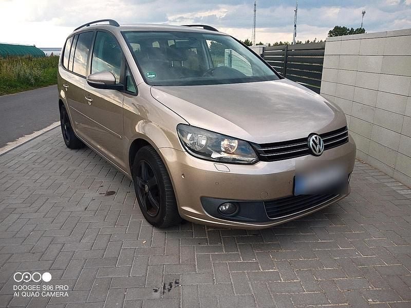 Gold Gebraucht 2013 VW Touran Van / Kleinbus | 6.900 € (Fairer Preis) - Bild 1/3