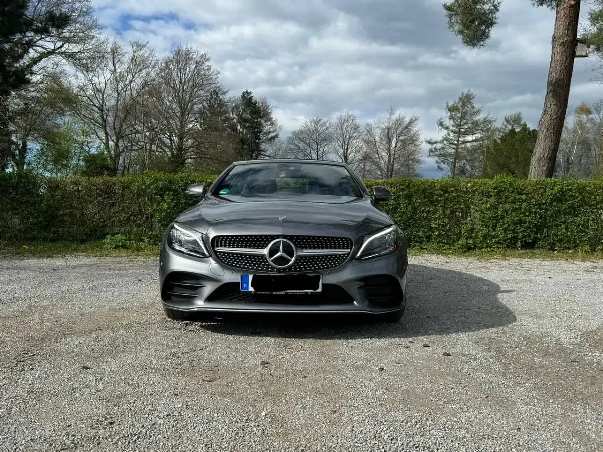 Gebraucht Mercedes C200 184 PS (135 kW) 2018 Grau Cabrio