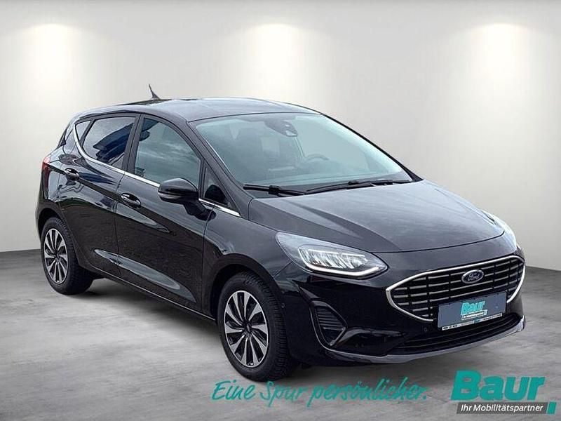 Gebraucht Ford Fiesta Titanium 101 PS (74 kW) 2023 Agate black metallic Kleinwagen