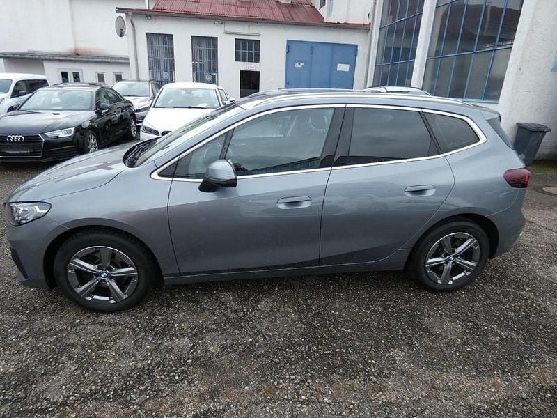 Gebraucht BMW 218 Active Tourer Performance 150 PS (110 kW) 2022 Grau Van / Kleinbus