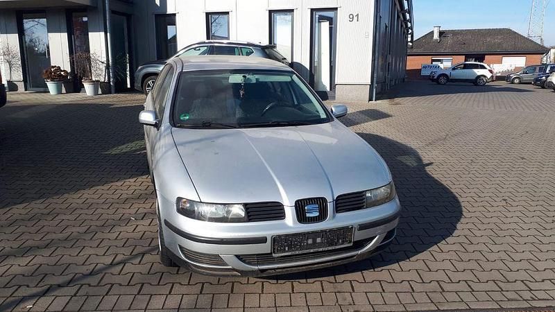 Gebraucht Seat Toledo 101 PS (74 kW) 2000 Silber Limousine