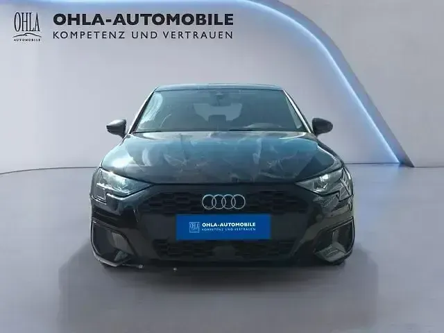 Usata Audi A3 Sportback e-tron Basis 2023 Nero Utilitaria