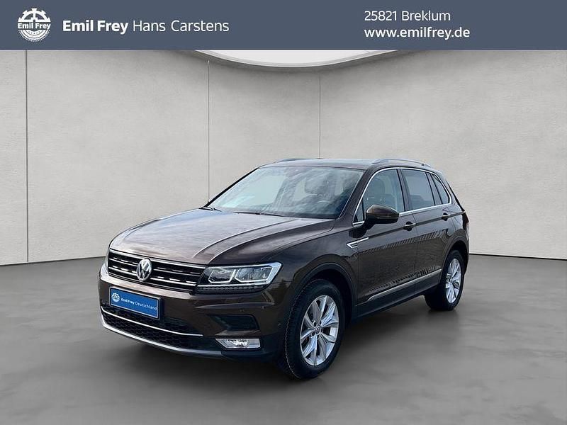 Braun Gebraucht 2017 VW Tiguan Highline SUV | 22.280 € (Superpreis) - Bild 1/4