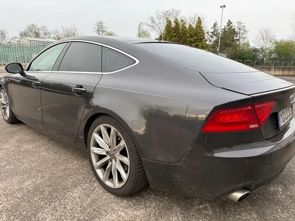 Gebraucht Audi A7 Sportback 313 PS (230 kW) 2013 Grau Kleinwagen